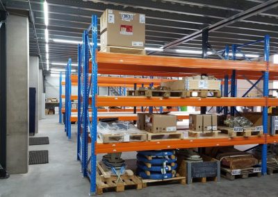 Espace de stockage supplémentaire pour un client à Oosterhout, Pays-Bas